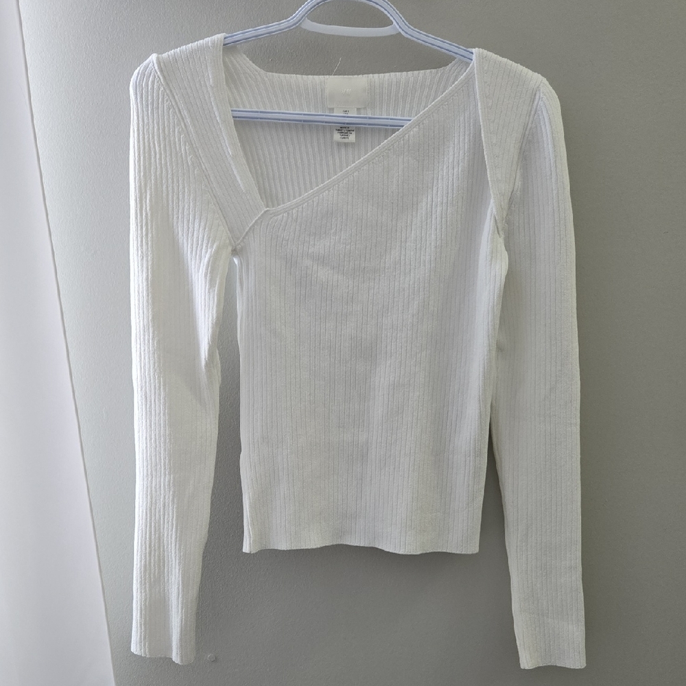 NWOT H&M Off-White Ribbed Long Sleeve Top